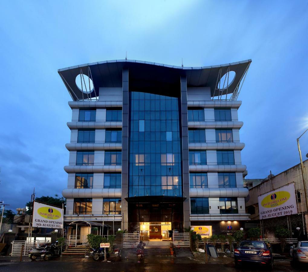 Incredible One Hotel Secundurabad Exteriör bild
